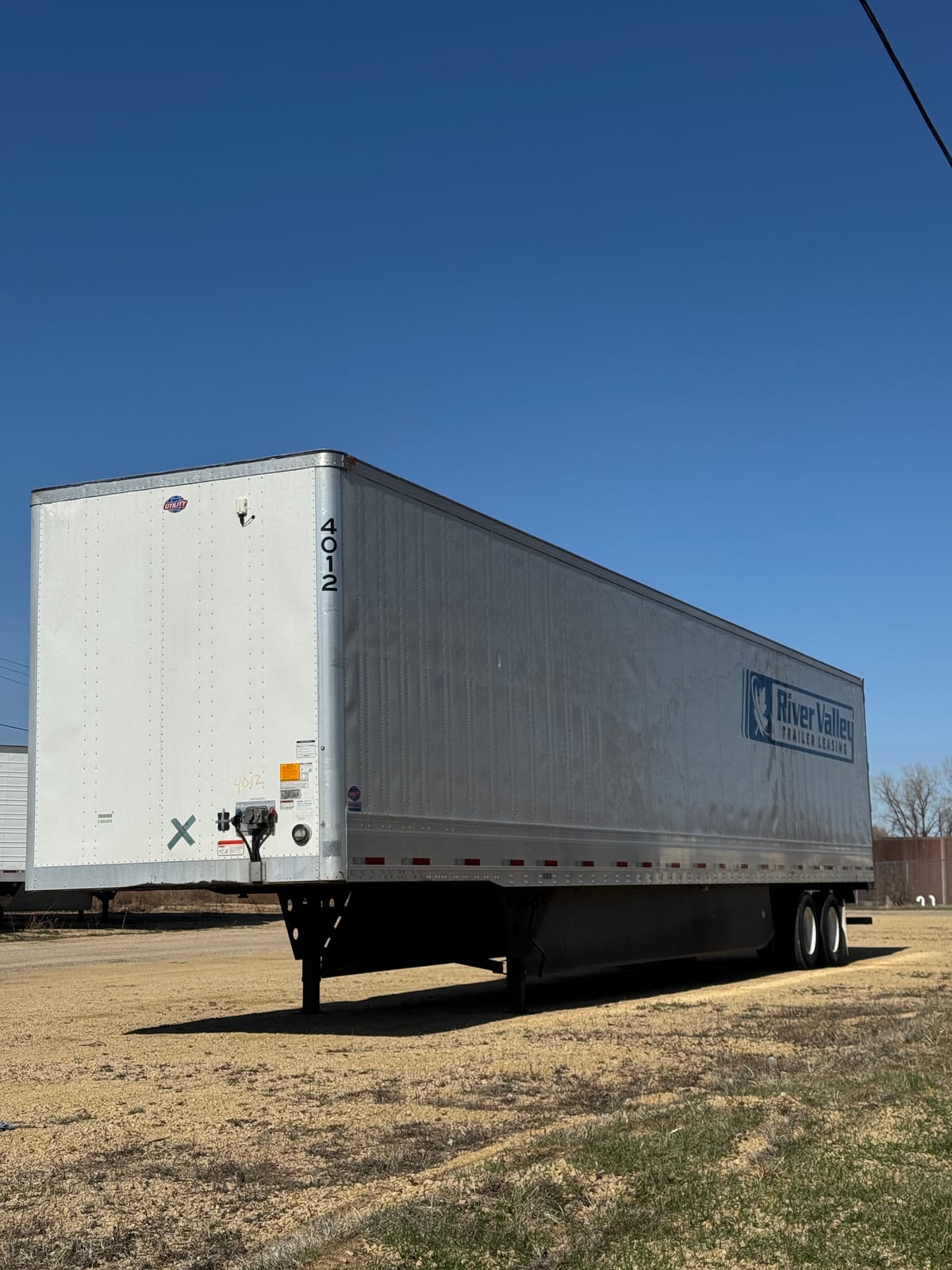 2024 UTILITY 4000 DX
